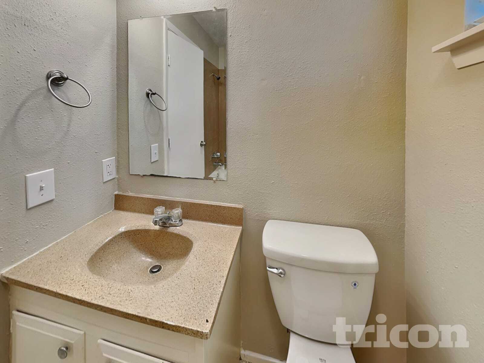 Building Photo - 4238 Burkegate Dr