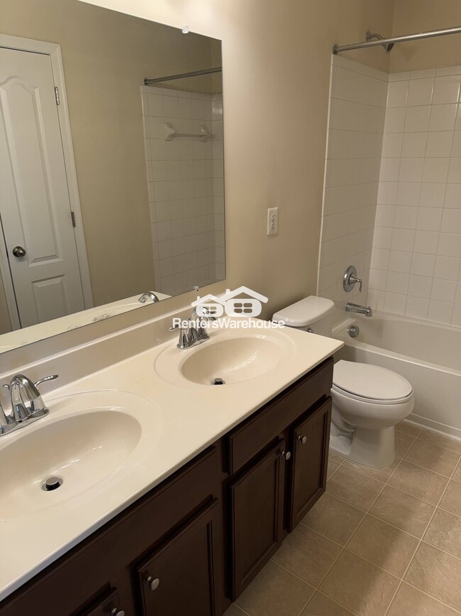 Building Photo - 7524 Stonehouse Run Dr