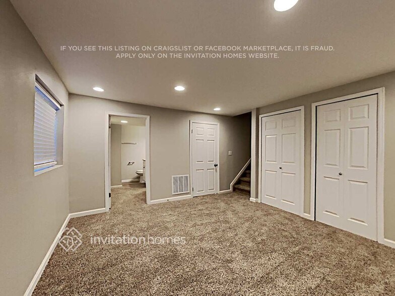 Building Photo - 240 Peck Ct