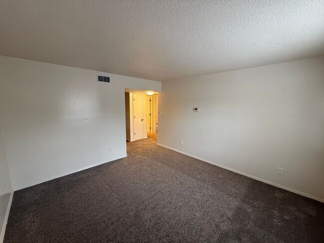 Building Photo - 4804 Cannon Ridge Dr