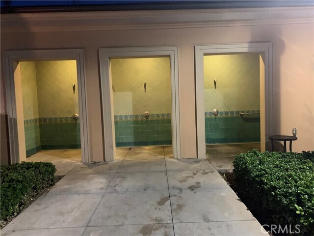Building Photo - 51 Kempton