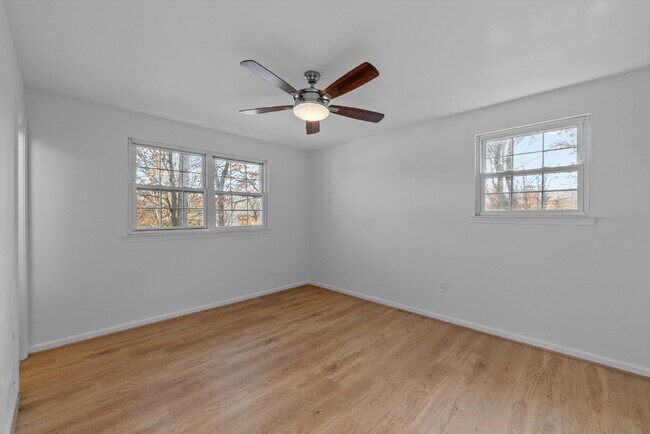 Building Photo - Welcome to this fantastic Colonial home, nestled in a quiet cul-de-sac and featuring an optional ...