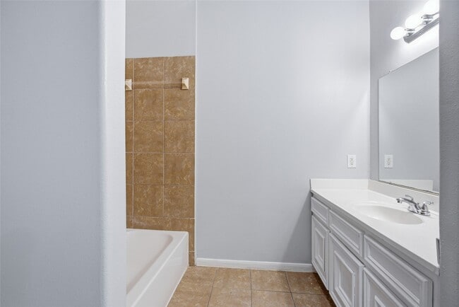 Building Photo - 3141 County Rd 81