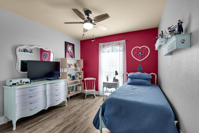 Building Photo - 6165 Winchester Cir
