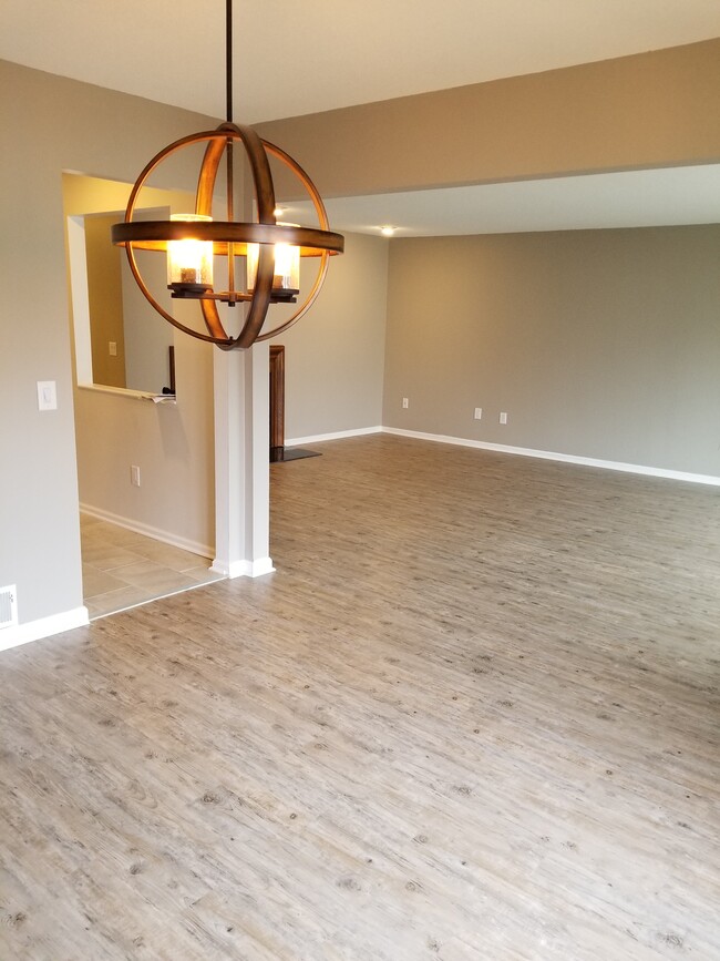 Vinyl Plank Floors - 6734 Worth Ave