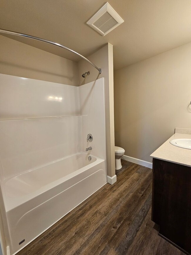 Building Photo - New Construction 3 bed 2 bath Single Story