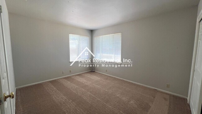 Building Photo - A Charming Colonial Village 3bd/1ba House ...