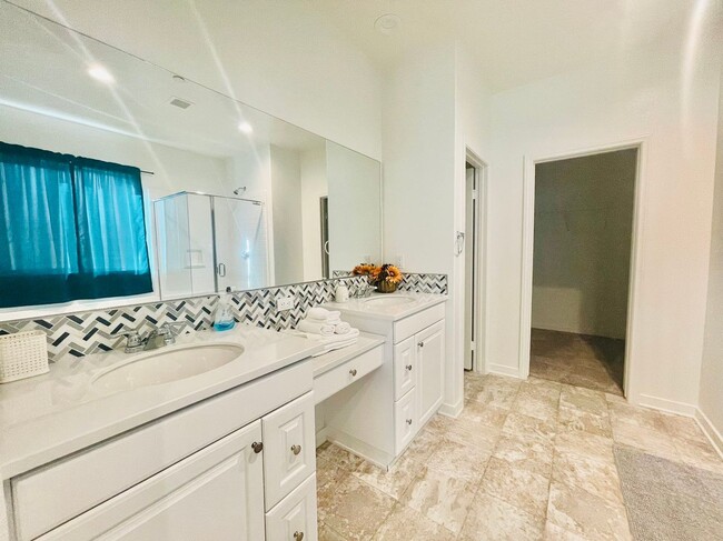 Building Photo - 7793 Sunny Gulch Ct