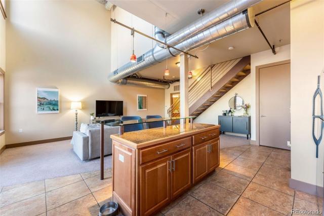 Building Photo - 1 bedroom in Denver CO 80205