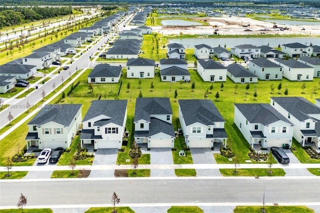 Building Photo - 10722 NW Moon Rise Ln