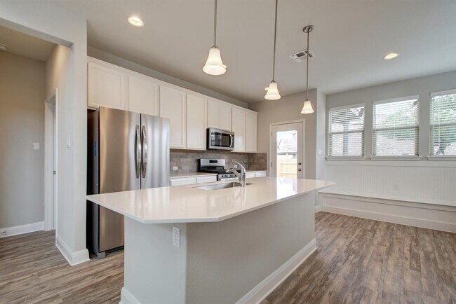 Building Photo - 1051 Kenney Fort Crossing