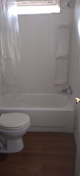 Building Photo - 673 Avenue G