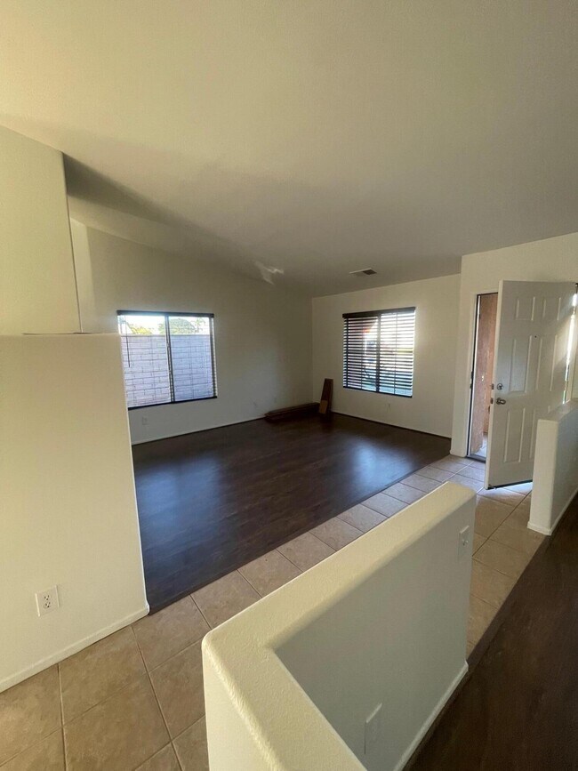 Building Photo - 47537 Calle Diamante