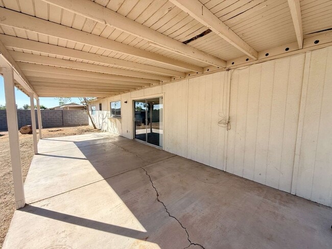 Building Photo - 5321 W Sierra St