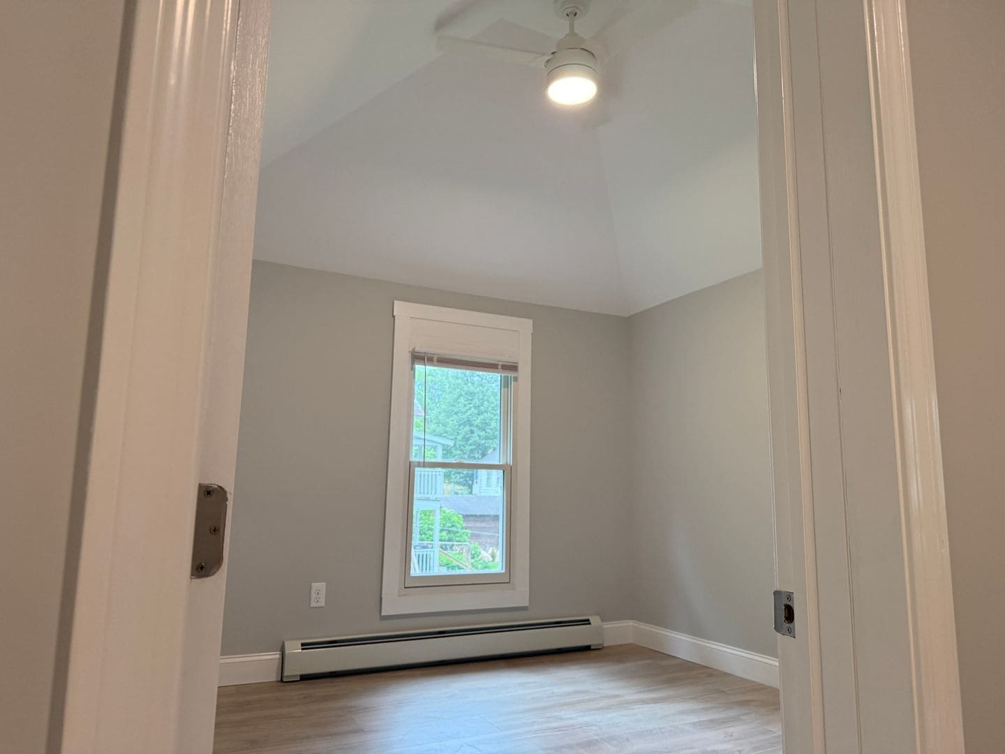 Building Photo - 31 Marble Ave
