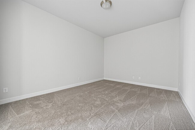 Building Photo - 26310 Meadow Bliss Wy