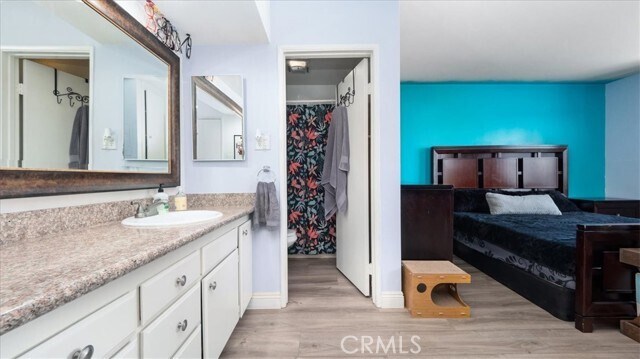 Building Photo - 400 N Acacia Ave