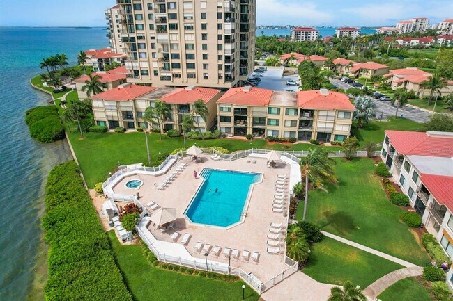 Building Photo - 6269 Palma Del Mar Blvd S