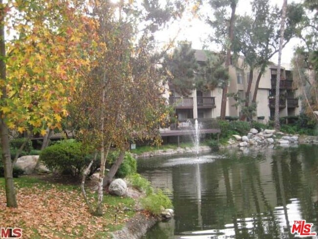 Building Photo - 9109 Summertime Ln