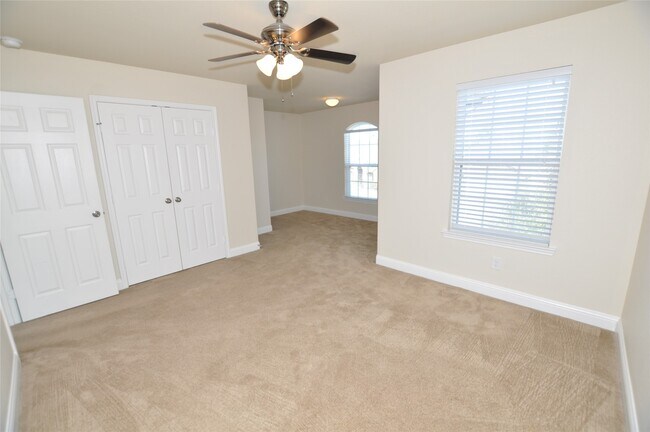 Building Photo - 21502 Duke Alexander Dr