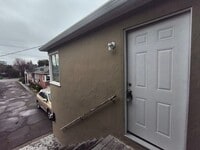Building Photo - Newly Remodeled Spacious 1BD/1BTH Located In Hayward Near Mission Blvd!!!