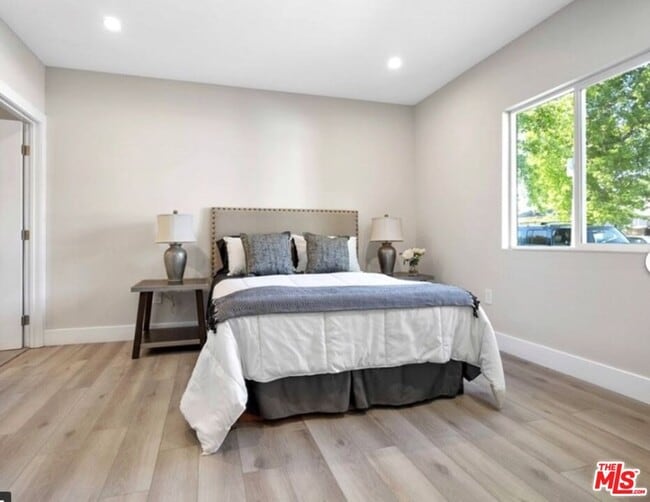 Building Photo - 6651 Aldea Ave