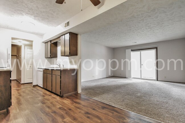 Interior Photo - Cornhusker Creek Apartments