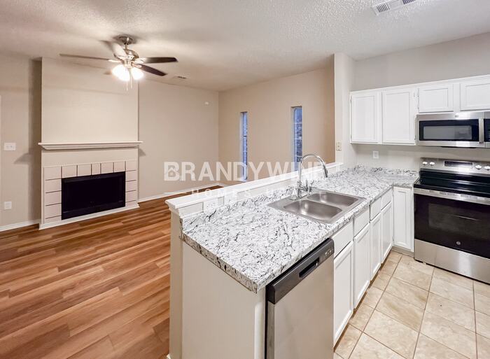 Building Photo - 910 Gable Ave