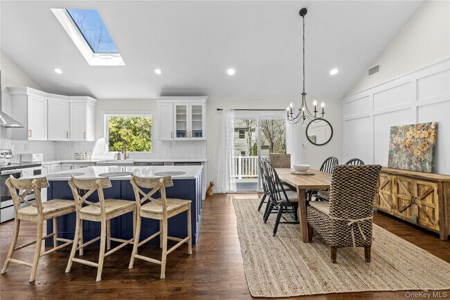 Building Photo - 52 Summit Dr