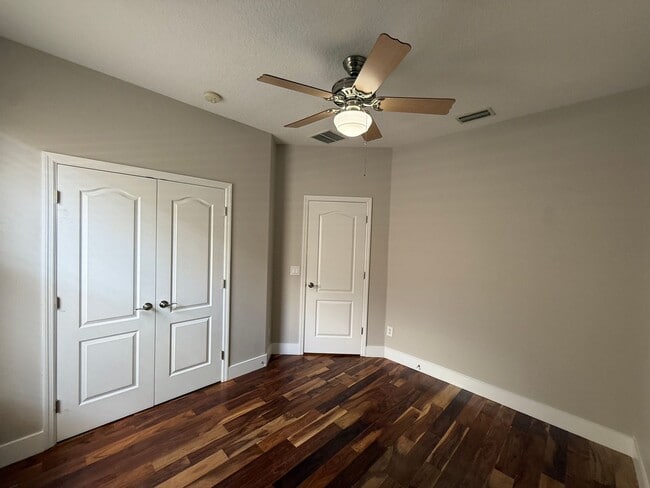 Building Photo - Beautiful Single Family Home in Windermere!