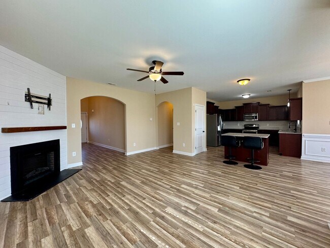 Building Photo - Coming Soon - Wedgefield