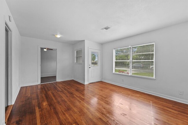 Building Photo - 4225 Citadel Ln