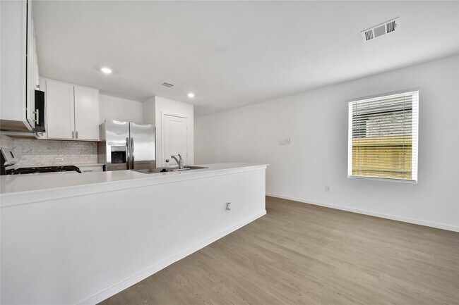 Building Photo - 31406 Casacalenda Ln