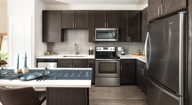 Primary Photo - 330 E Las Colinas Blvd
