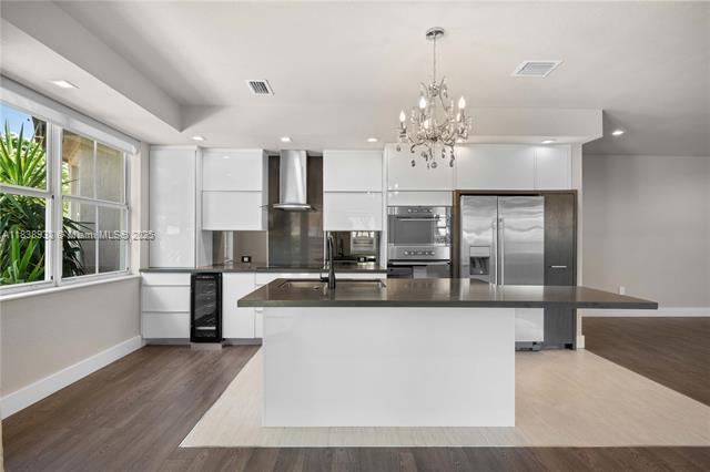 Building Photo - 8555 NW 111th Ct