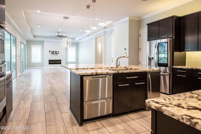 Building Photo - 3085 Danube Ct