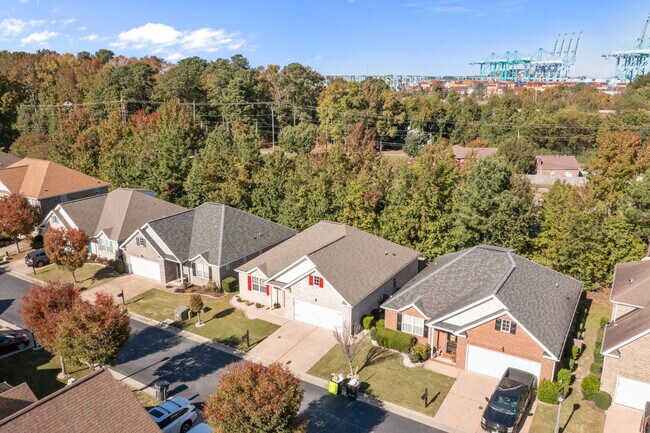 Building Photo - 155 Nautico Way