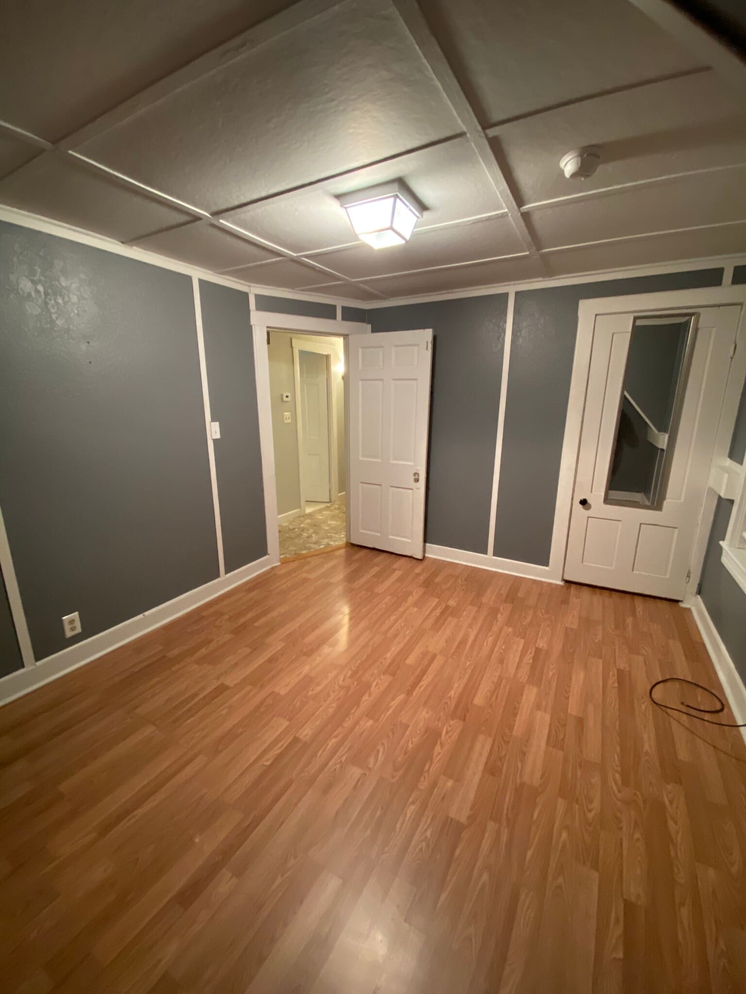 Building Photo - 331 King Philip St