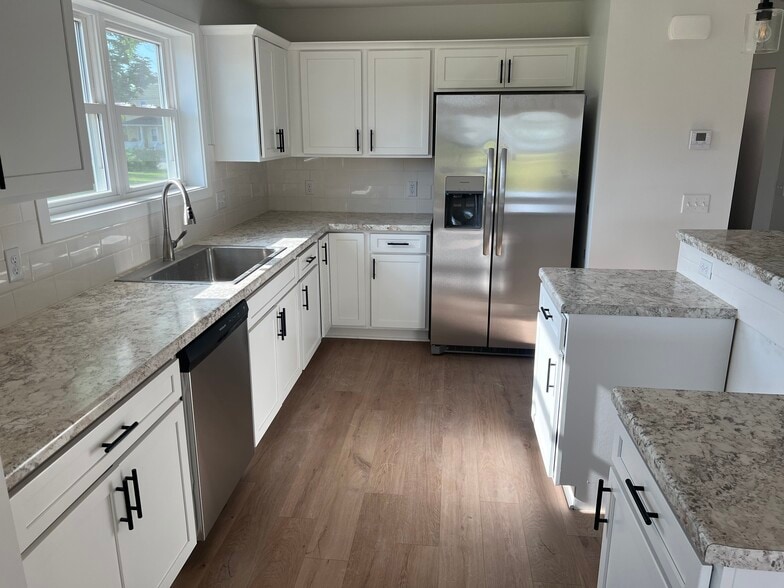 Building Photo - 500 Leavens Ave