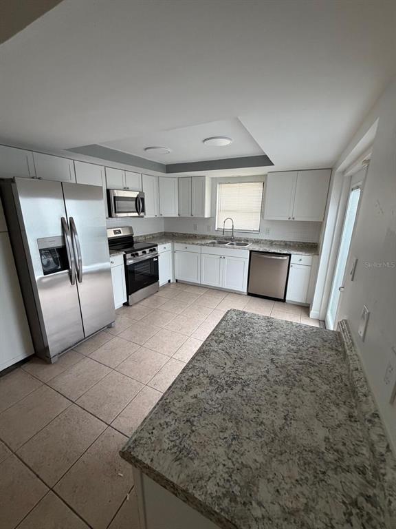 Building Photo - 8151 Saybrook Dr