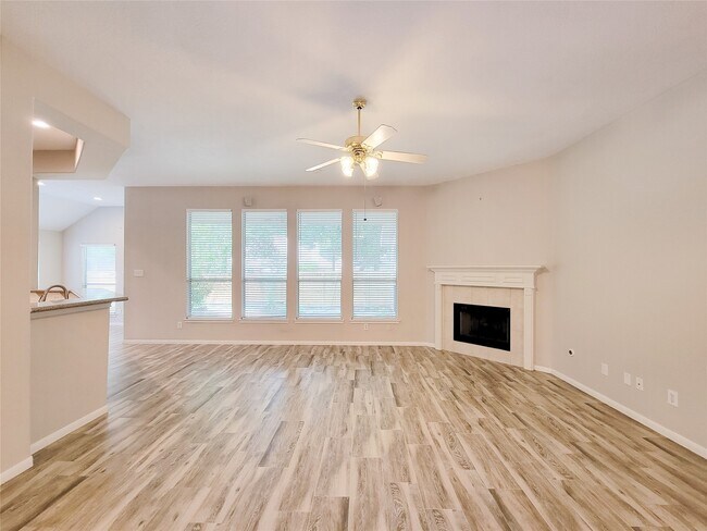 Building Photo - 22 Quince Tree Pl