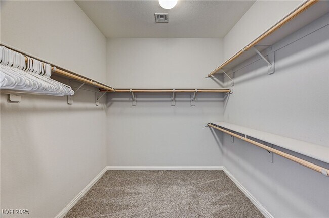 Building Photo - 9120 Mastodon Ave