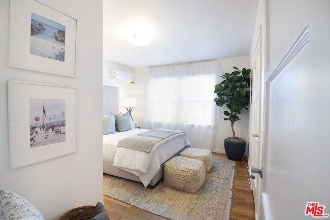 Building Photo - 2441 14th St