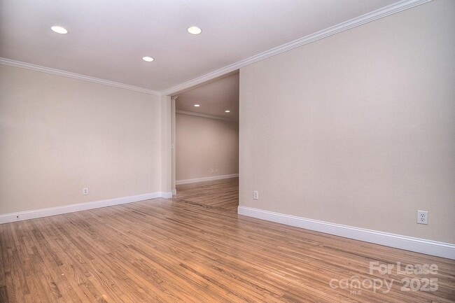 Building Photo - 3800 Champaign St