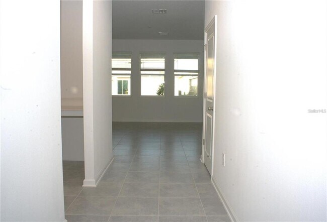 Building Photo - 2306 Amorie Dr