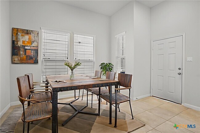 Building Photo - 16012 McAloon Way