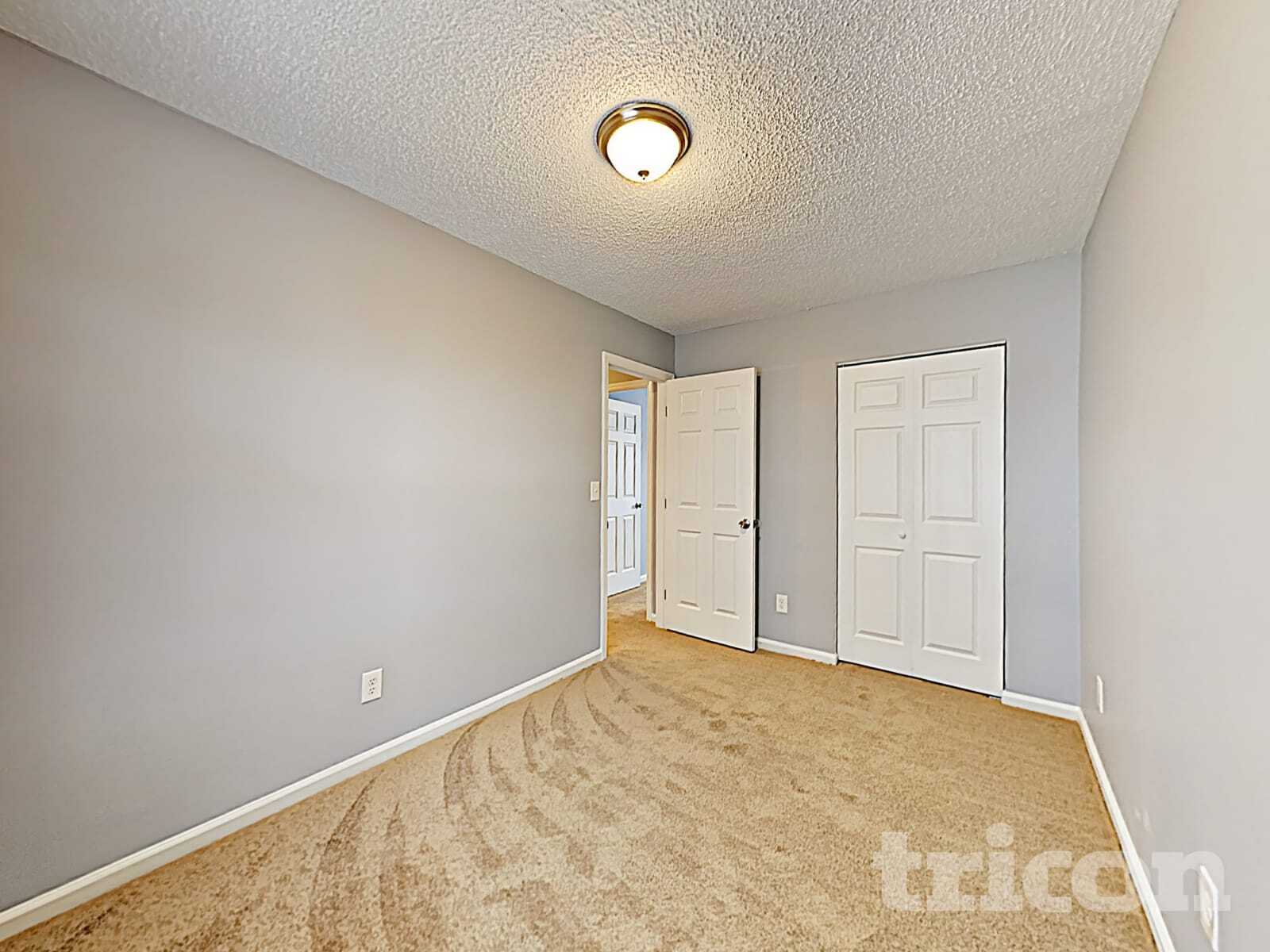 Building Photo - 313 Green Rose Rd