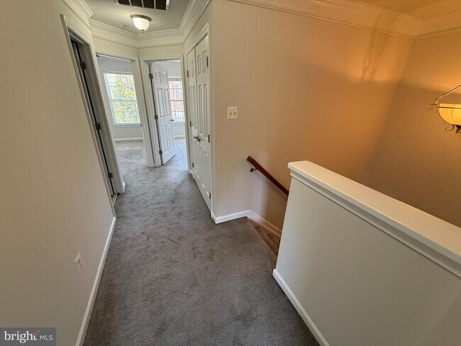 Building Photo - 7082 Water Oak Rd