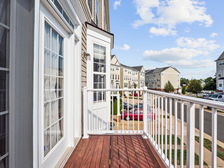 Building Photo - 2498 Curie Ct