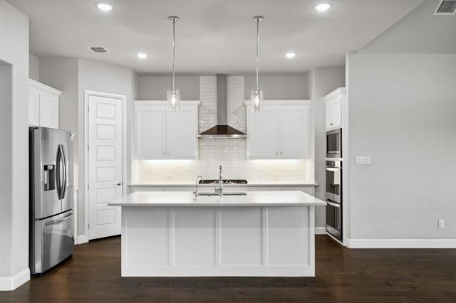 Building Photo - 13313 Rembrandt Dr